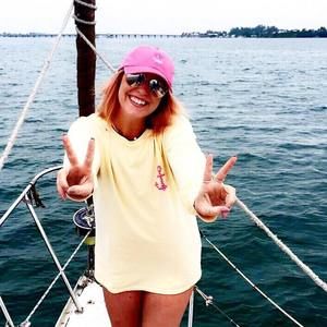 Meet your Posher, Rebecca