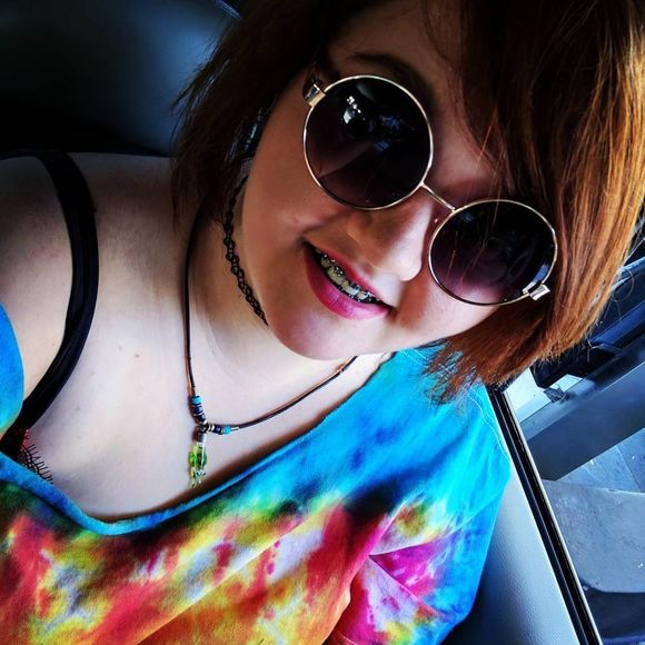 Meet your Posher, Julianna