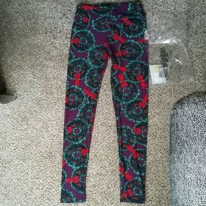 BNWT Lularoe OS Christmas leggings