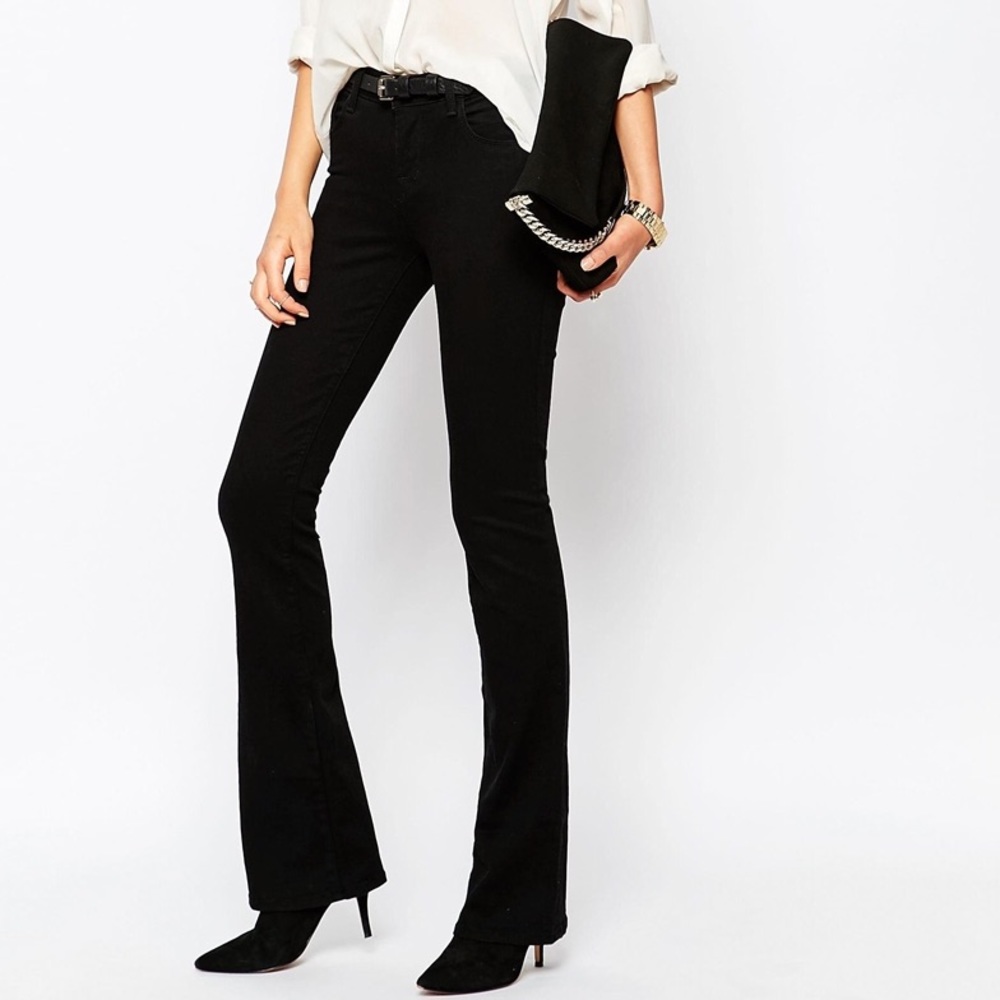 Joe's Jeans Skinny Boot in Black