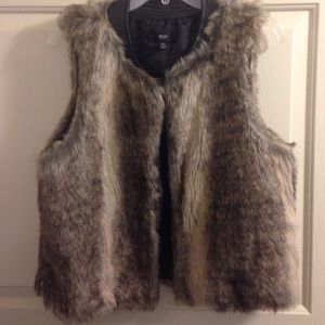 Mossimo Faux Fur Vest
