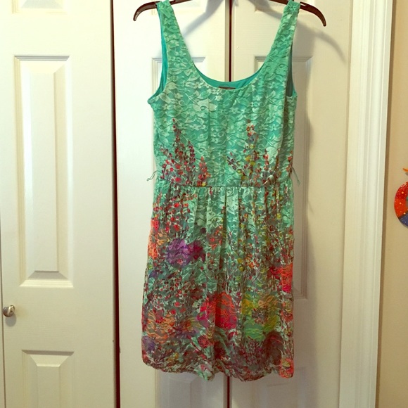 Lily Rose Floral Dress - Picture 1 of 3