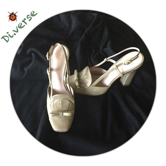 Joan & David pebble toned sling backs sz 6.5  M