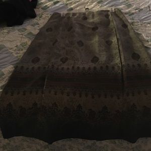 Ladies olive colored skirt