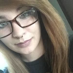 Meet your Posher, Devoney