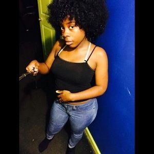 Meet your Posher, Joanna