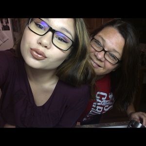 Meet your Posher, Carol