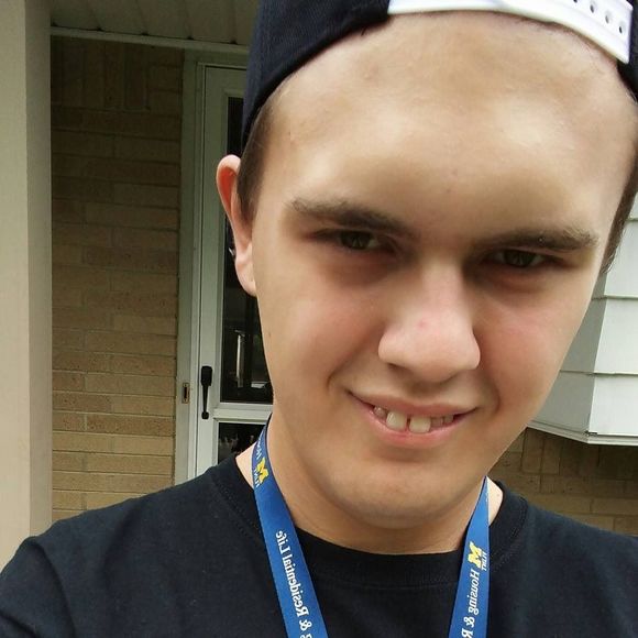 Meet your Posher, Jesse