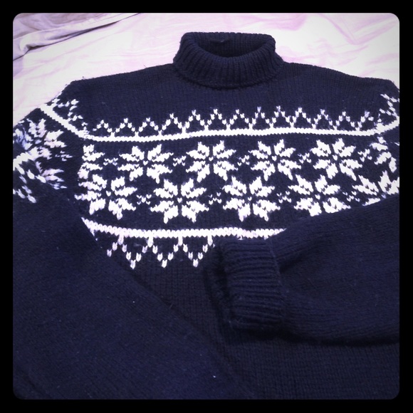 Thick hand knit sweater unisex