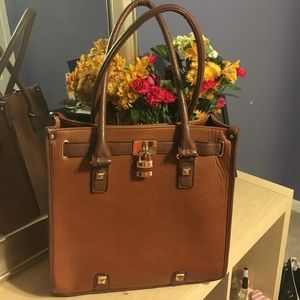 Call It Spring Tote bag