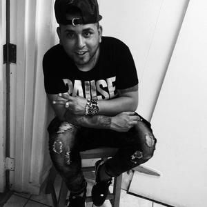 Meet your Posher, Joan