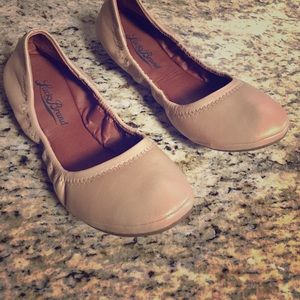 Lucky brand flats