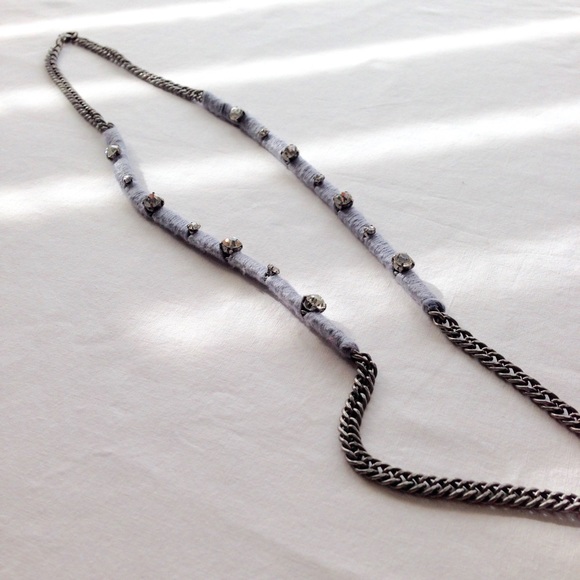 LOWEST Rhinestone // necklace - Picture 2 of 3