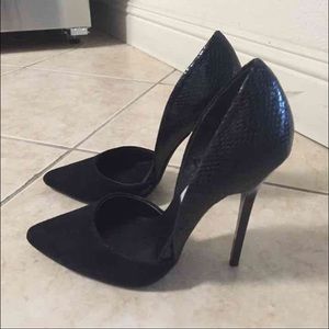 Steve Madden black stilettos
