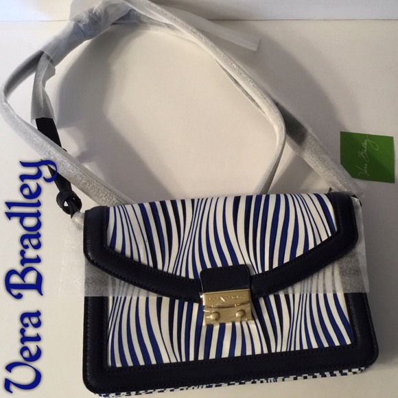 Tess Cross-Body HOST PICK - Picture 2 of 4