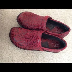 B.O.C. Leather Clogs