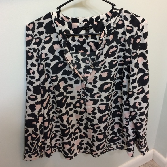 Talbots long sleeve pink leopard