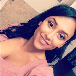 Meet your Posher, Luisa