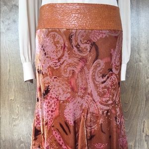 Silk & leather Laundry by Shelli Segal skirt.