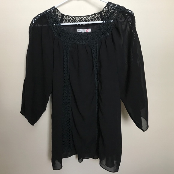 Black Flowy Top