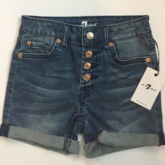 NEW with tags 7for all mankind denim shorts. Soft!