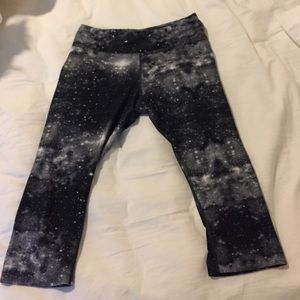 Bcg Galaxy Patterned Quarter Cut Gym Pants 👖 🌌