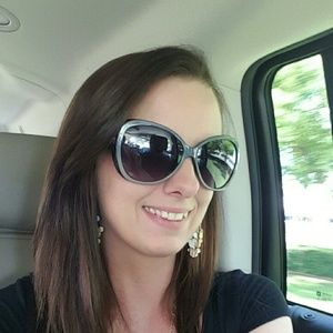 Meet your Posher, Kathy