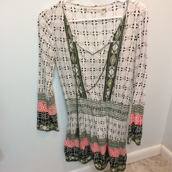 Chelsea & Violet tunic