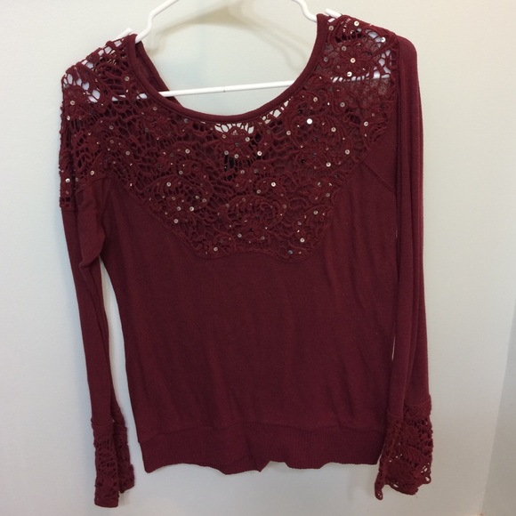 BKE Boutique long sleeve sweater