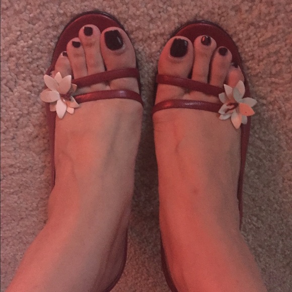 Red Slingbacks - Picture 4 of 4