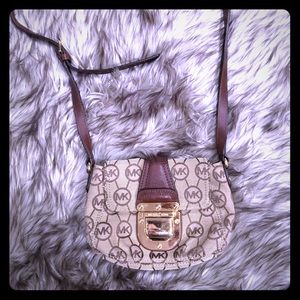 Michael Kors Logo Crossbody