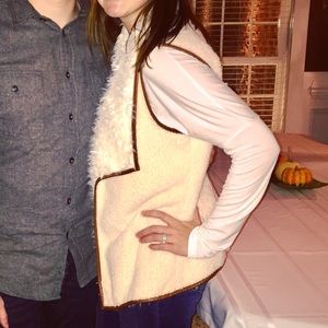 Cream Sherpa Vest