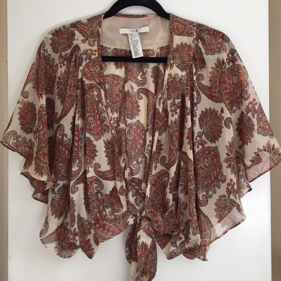 Forever 21 XXI Cropped Paisley Blouse S/SM Small