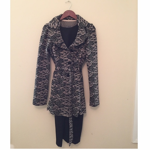 Floral Lace Peacoat