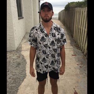 Vintage Style - Patterned Button Shirt