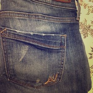 Express Size 8r super skinny mid-rise jeans