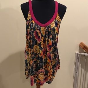 Free People Floral v-neck tank Size Large
