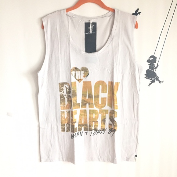 New! One Teaspoon henry tee sleeveless!!
