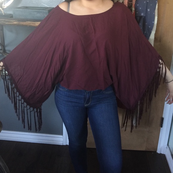 HAUTE SOCIETY fringed butterfly sleeved top