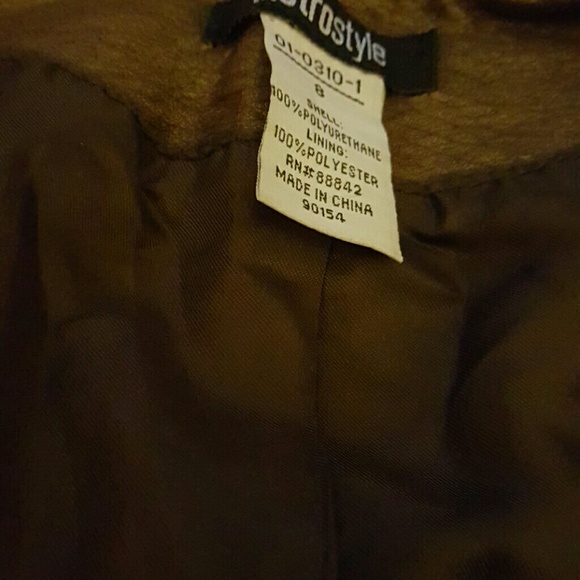 Vest - Picture 4 of 4