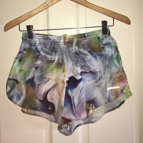 Running shorts