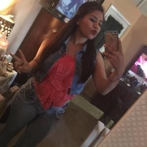 Meet your Posher, Maritza