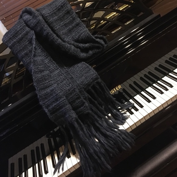 Men's Zara extra long blue scarf