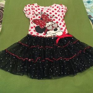 Disney Minnie Mouse Dress size 6/7 tags are off