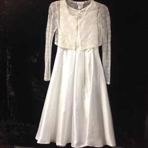 Flower girl/communion dress. 2 pc set. Size 12