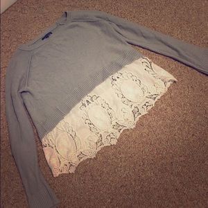 Grey long sleeve sweater