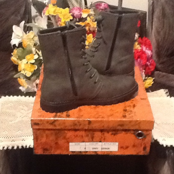 GIRALDI MEN BOOT All Man made material  Brand NWOT - Picture 2 of 4