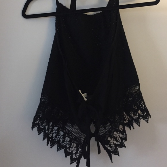 Black Crop Top - Picture 4 of 4