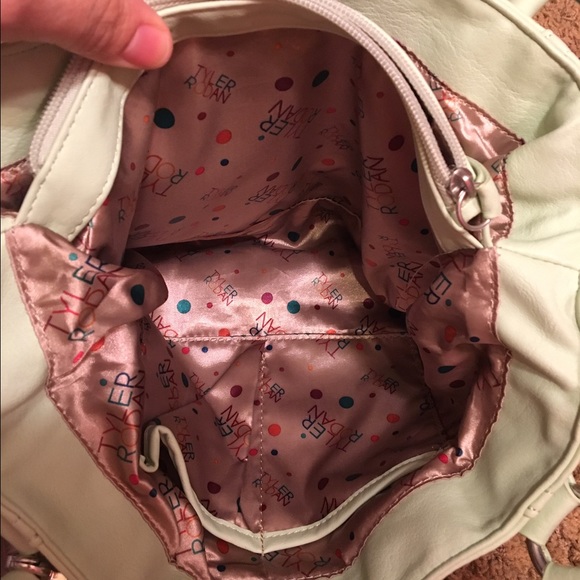 Handbag - Picture 3 of 4