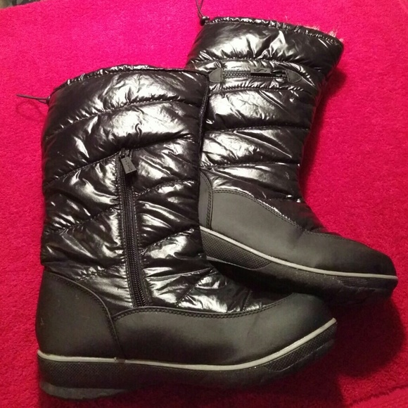 Water proof Boots